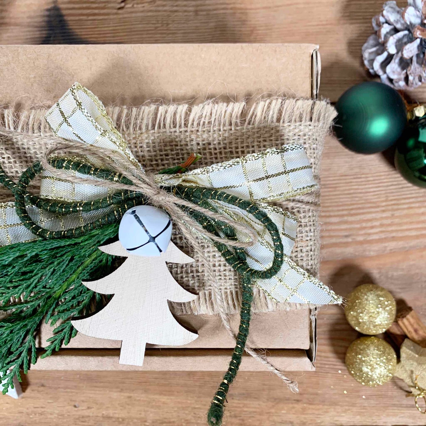 Confezione regalo Natale - 2 vasetti 250g Tiglio e Millefiori