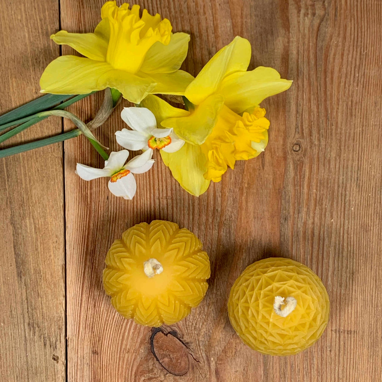 Candela cera d'api Uovo Pasqua